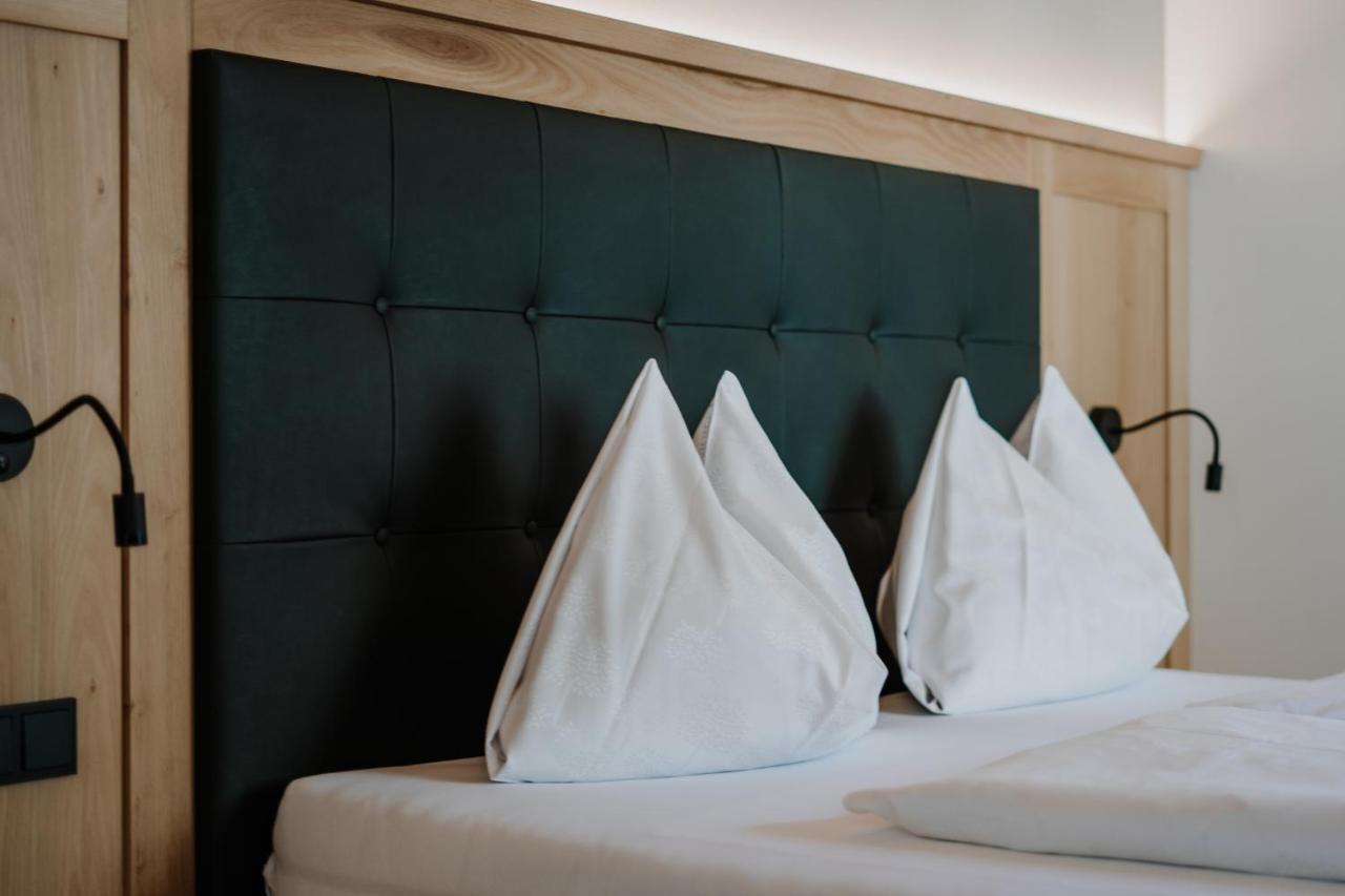 Hotel Weingut Klosterhof كالدورا المظهر الخارجي الصورة