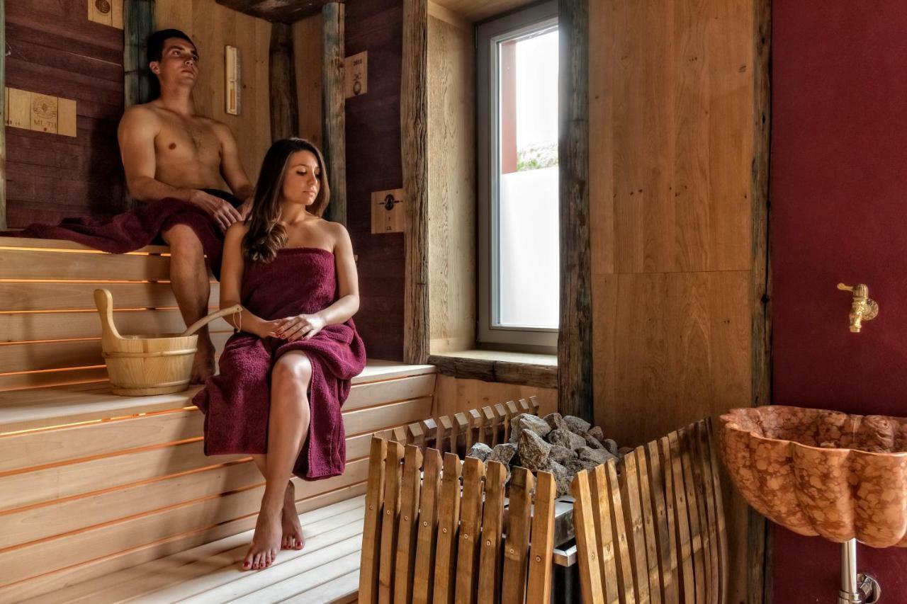 Hotel Weingut Klosterhof كالدورا المظهر الخارجي الصورة