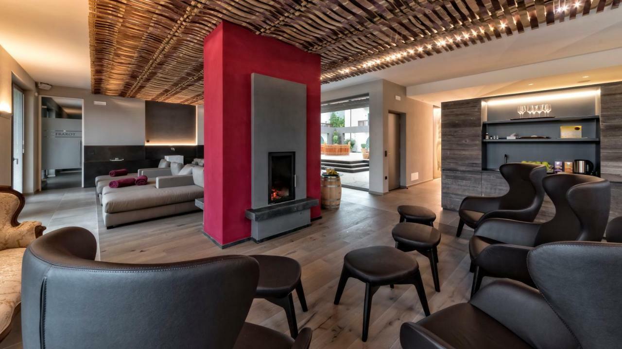 Hotel Weingut Klosterhof كالدورا المظهر الخارجي الصورة