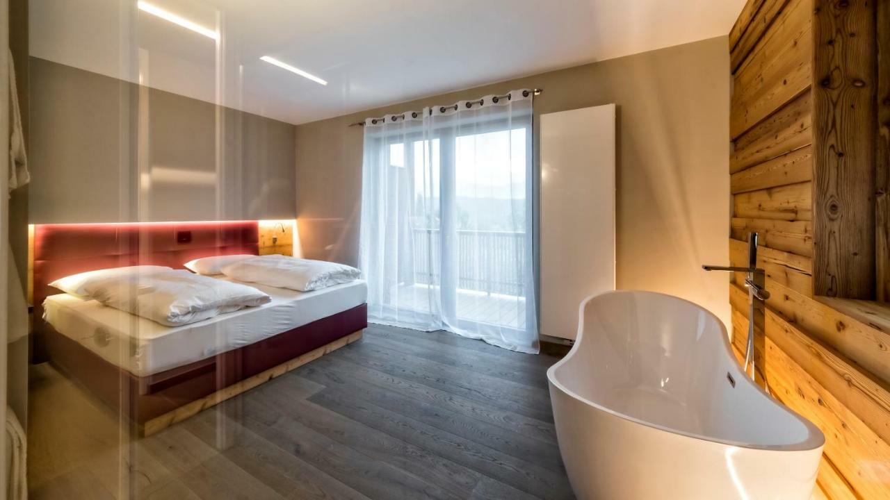Hotel Weingut Klosterhof كالدورا المظهر الخارجي الصورة